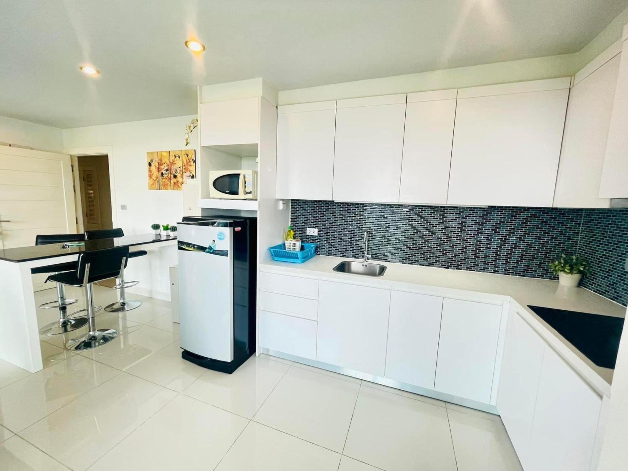 Amazon Residence By Pattaya Sunny Rentals Джомтьєн-Біч Номер фото