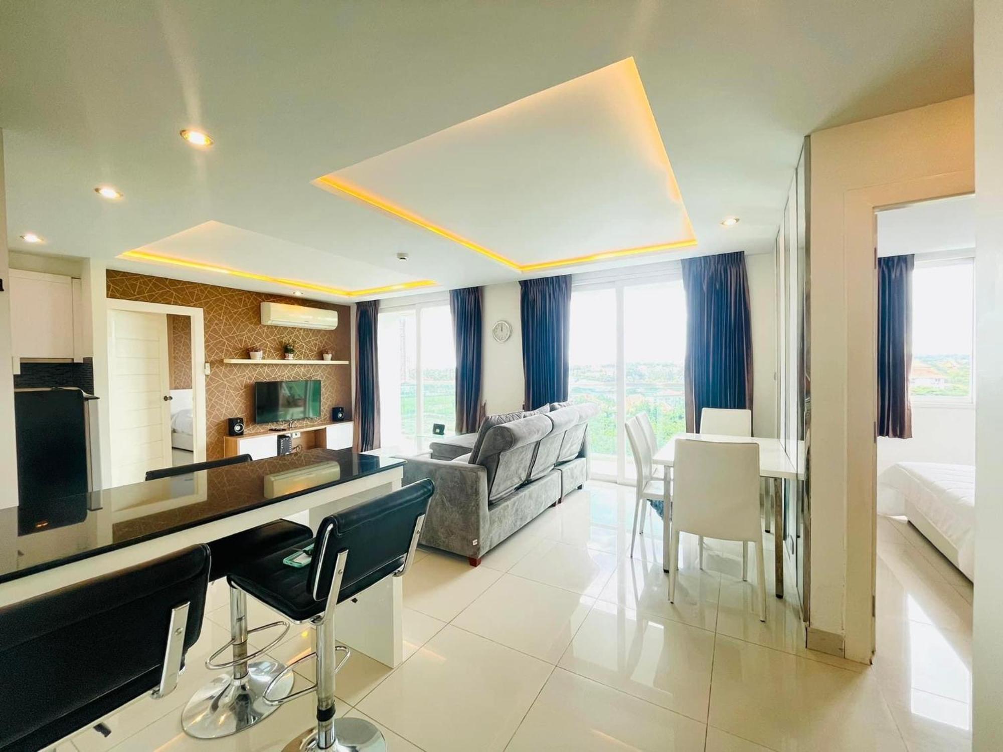 Amazon Residence By Pattaya Sunny Rentals Джомтьєн-Біч Номер фото