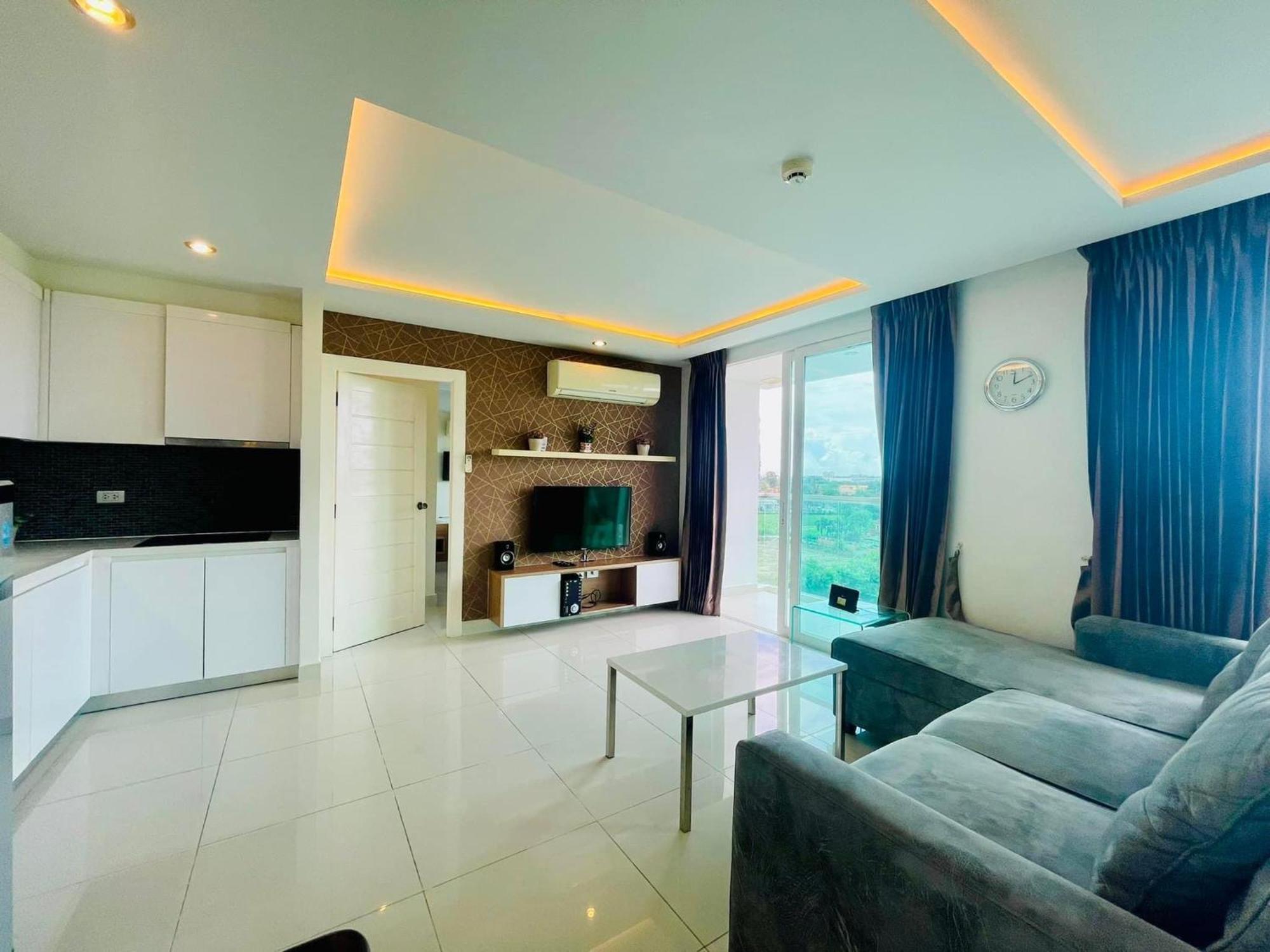Amazon Residence By Pattaya Sunny Rentals Джомтьєн-Біч Номер фото